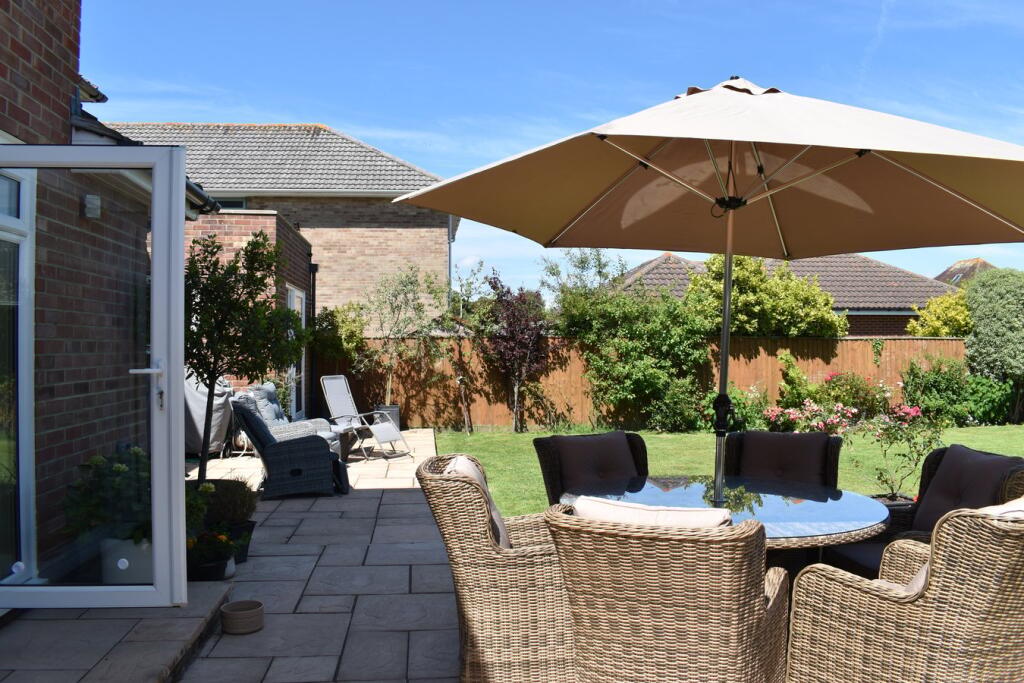 Additional image 24 of Barton Drive, Barton on Sea, New Milton, BH25
