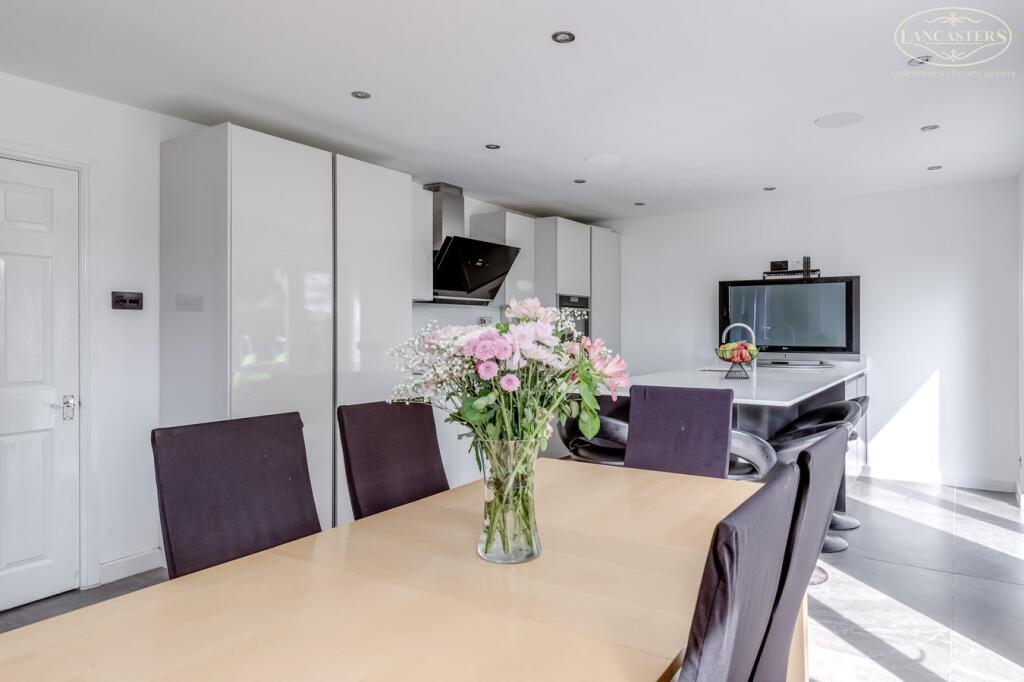 Additional image 7 of Markland Tops, Heaton, Bolton, BL1