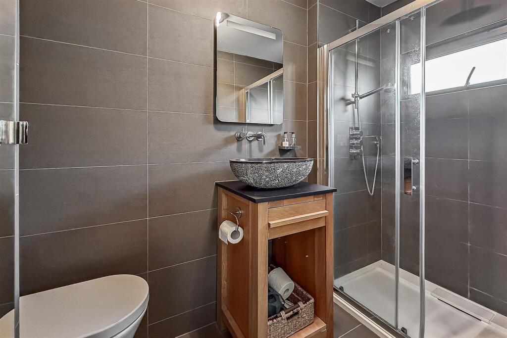 Additional image 21 of Stanley Avenue, St. Albans