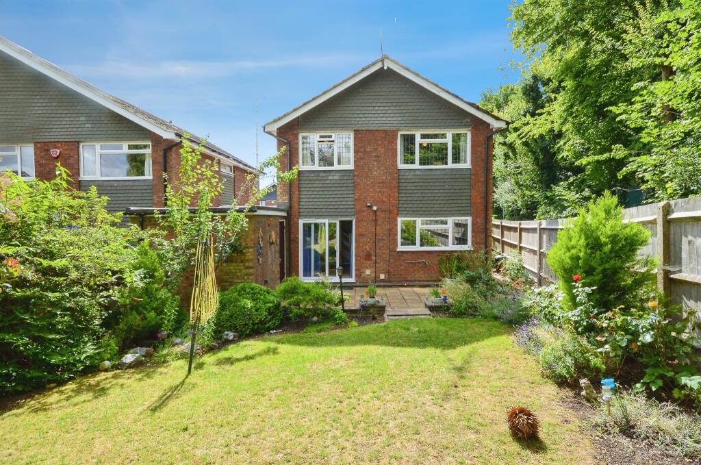 Additional image 12 of Courtfields, Harpenden