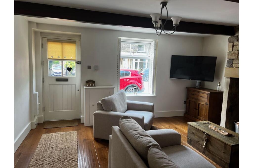 Additional image 6 of Blackburn Road, Bolton, BL7