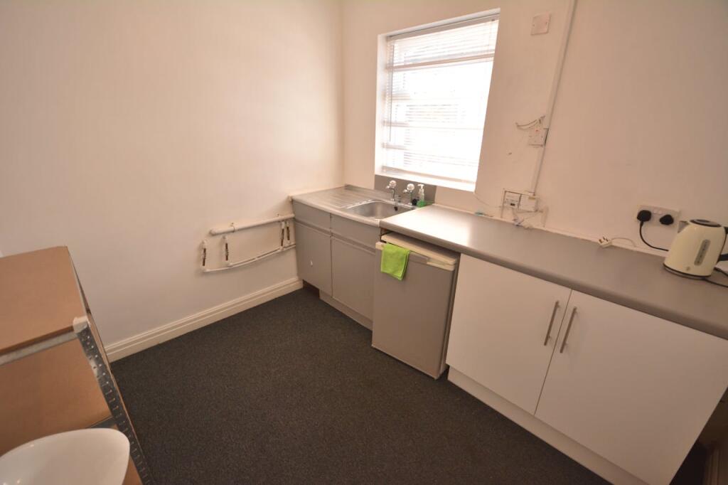 Additional image 6 of 8 Square Street, Ramsbottom, Bury, BL0 9BE