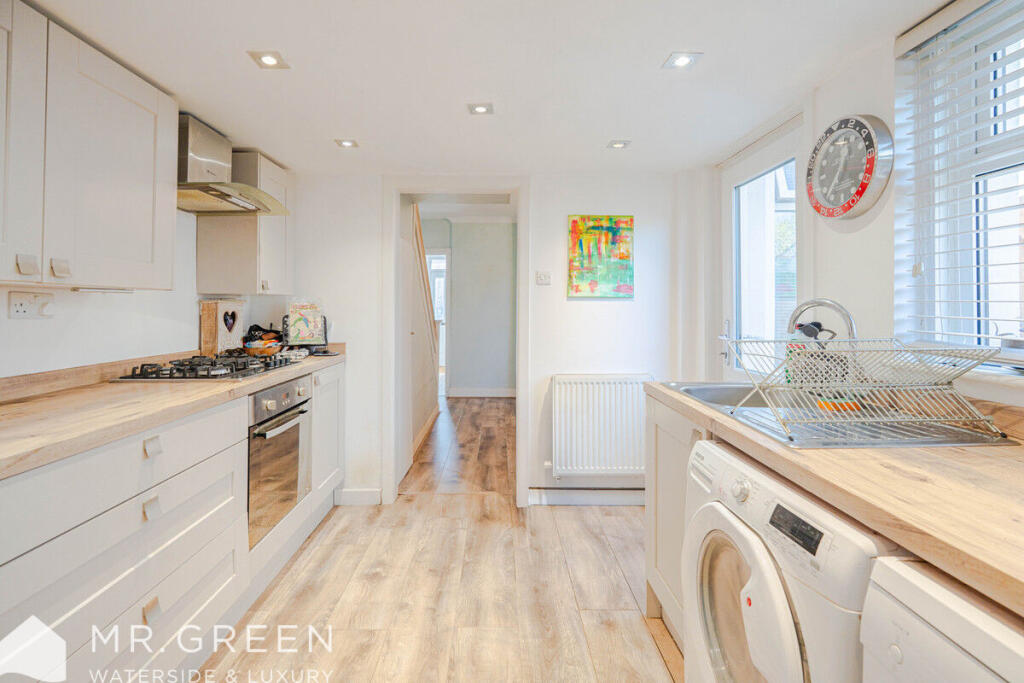 Additional image 4 of Stourfield Road, Southbourne. Bournemouth, BH5 2AR