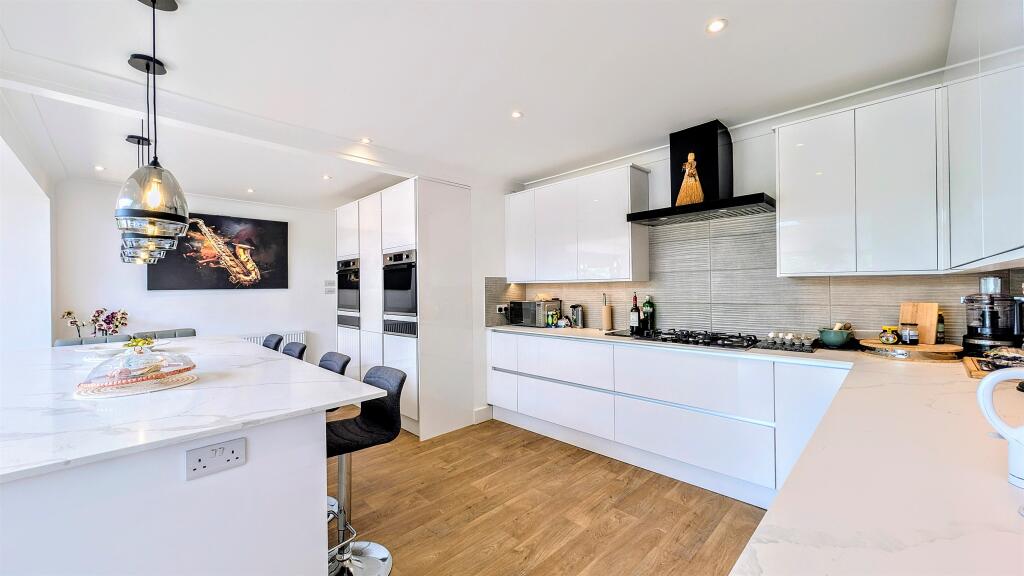 Additional image 7 of Central Avenue, Worthing