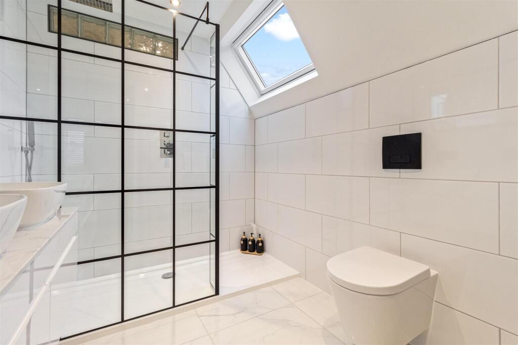 Additional image 11 of Maytree Close, Angmering, Littlehampton