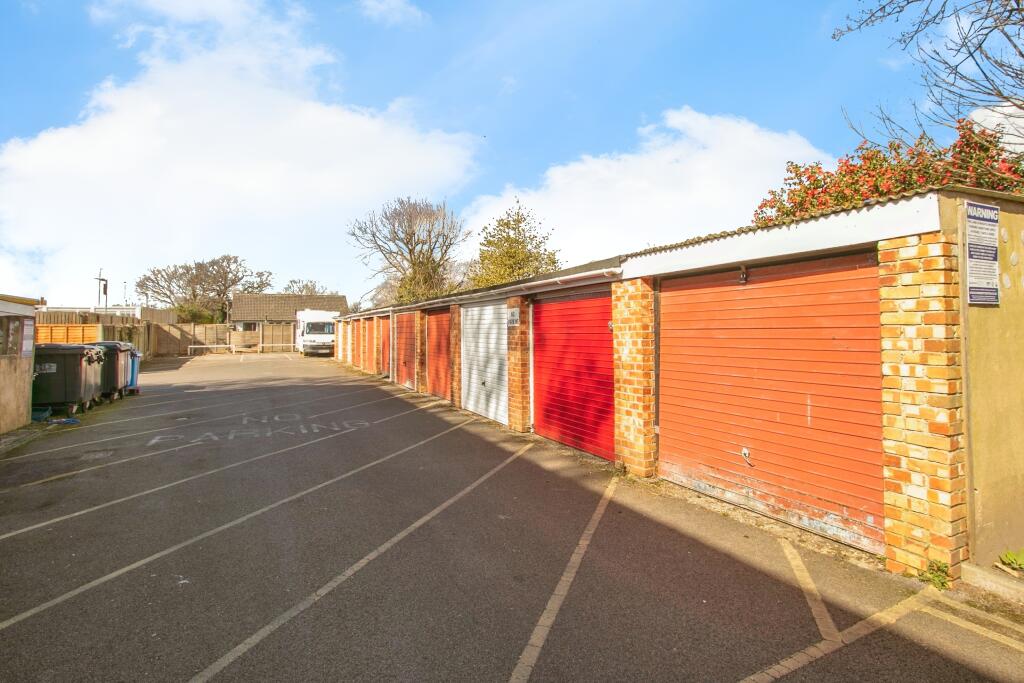 Additional image 12 of 41 Plantation Road, Poole, BH17