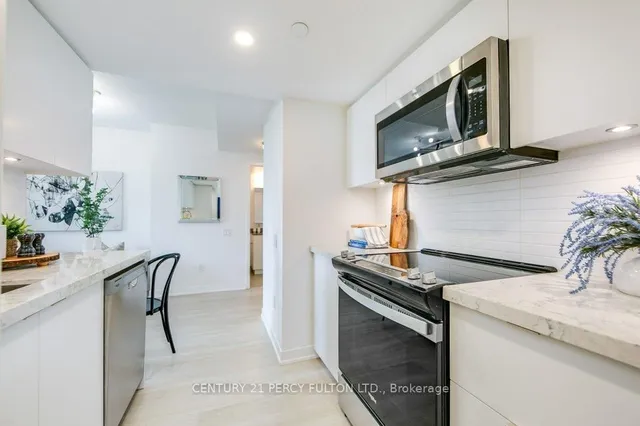 Additional image 13 of 500 Wilson Ave Unit 701