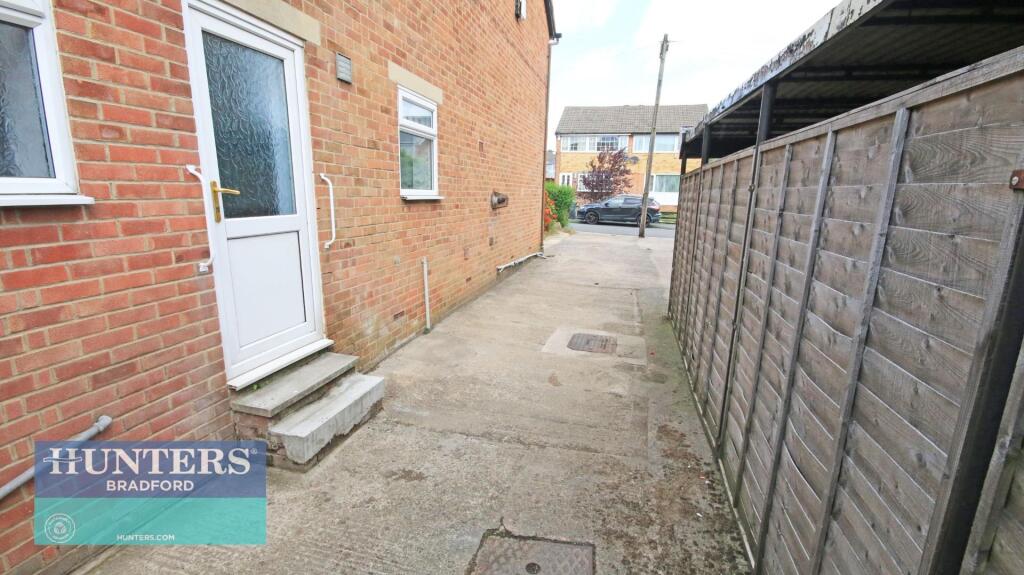 Additional image 23 of Delverne Grove, Bradford, West Yorkshire, BD2