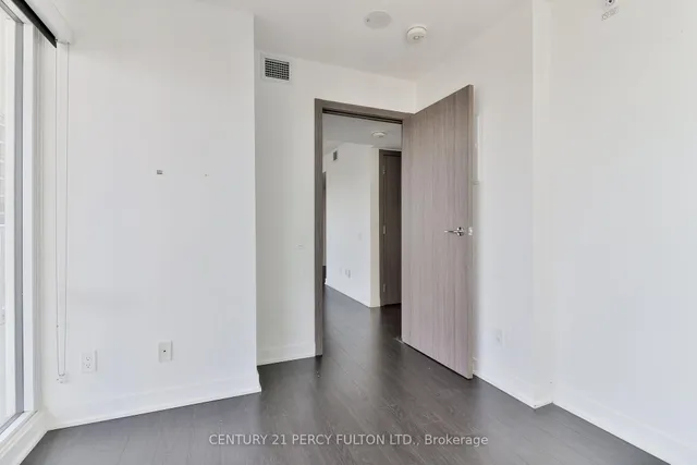 Additional image 17 of 19 Bathurst St Unit 1811