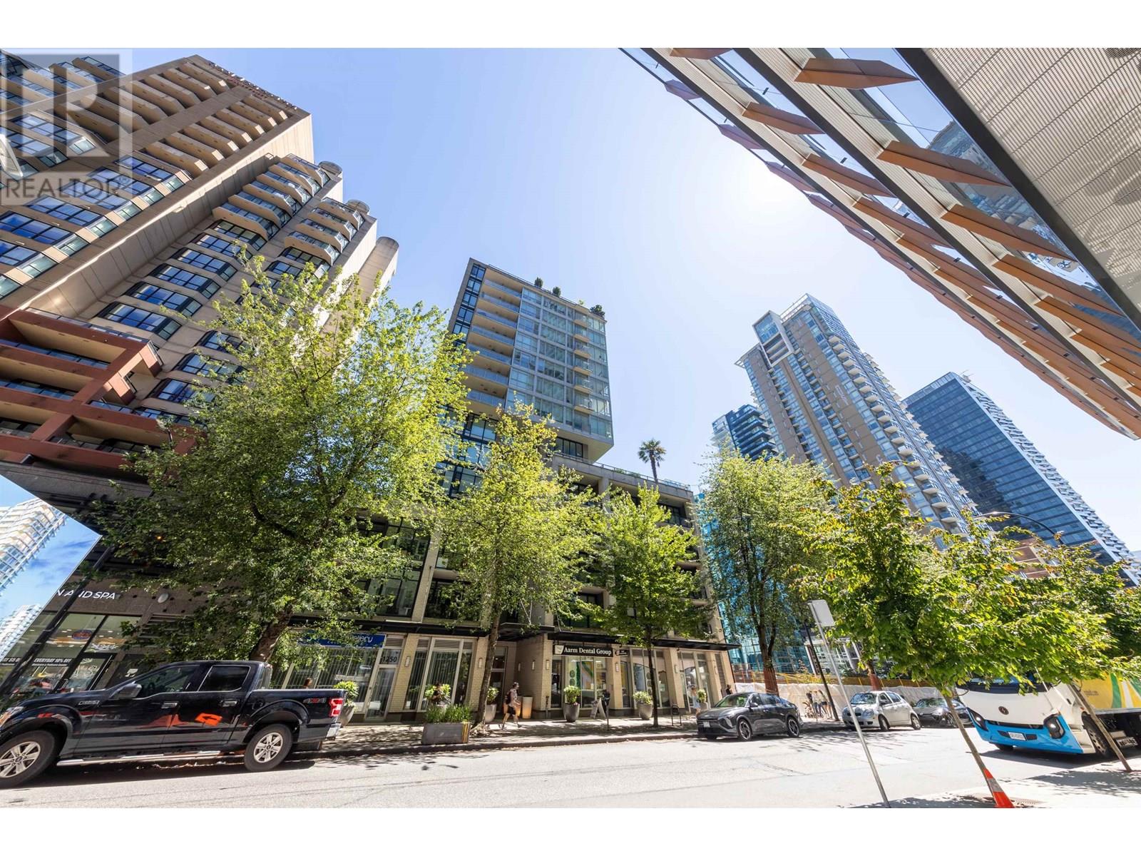 704 1252 HORNBY STREET|Vancouver, British Columbia V6Z0A3
