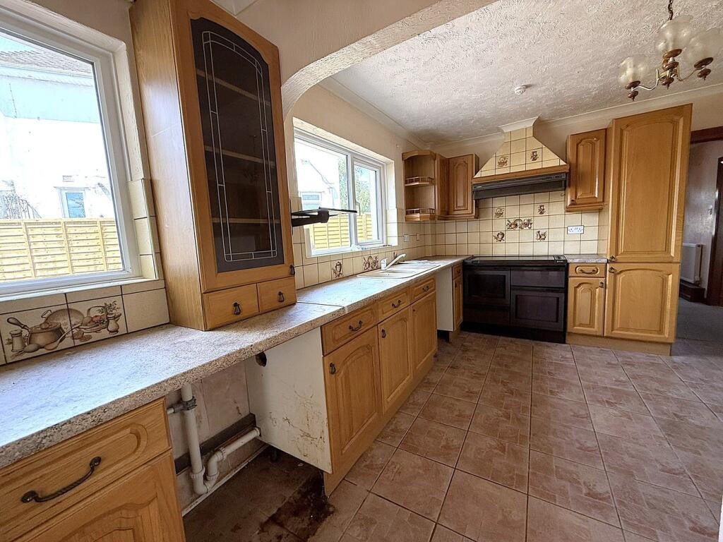 Additional image 15 of Hamilton Crescent, Poole, BH15