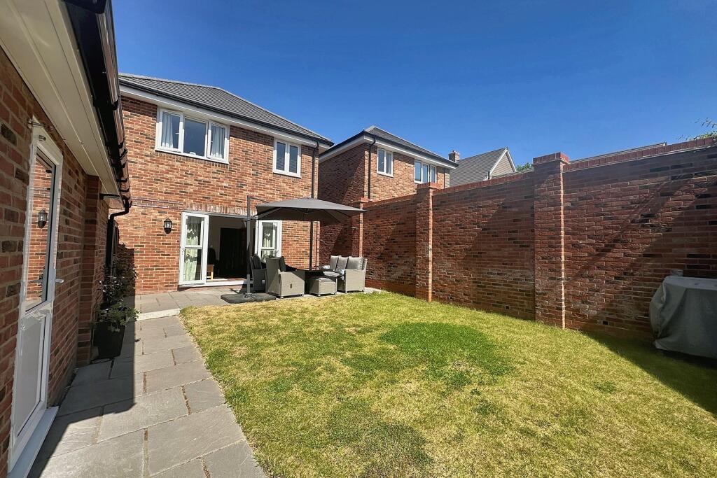 Additional image 18 of Verwood