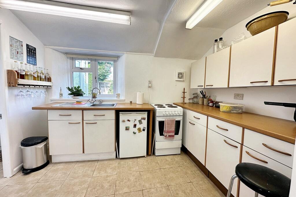 Additional image 15 of Verwood