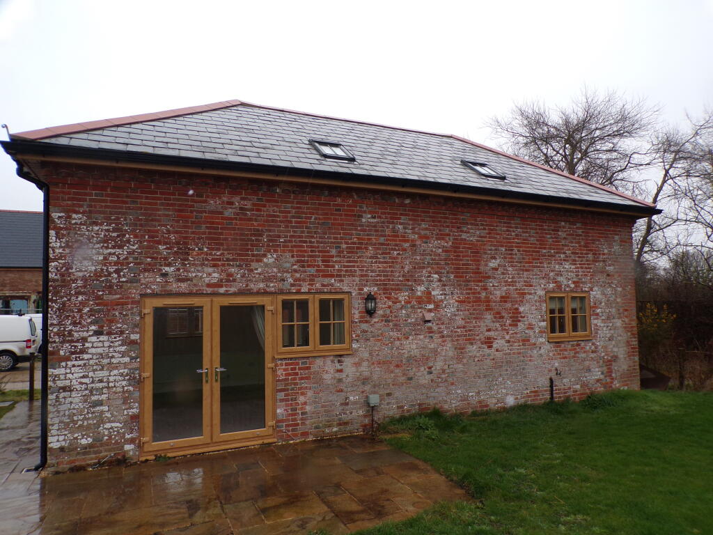 Additional image 12 of New Milton