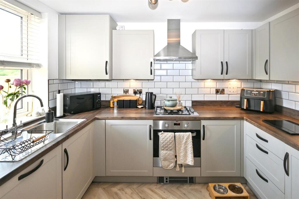 Additional image 8 of Pendine Gardens, Eastbourne