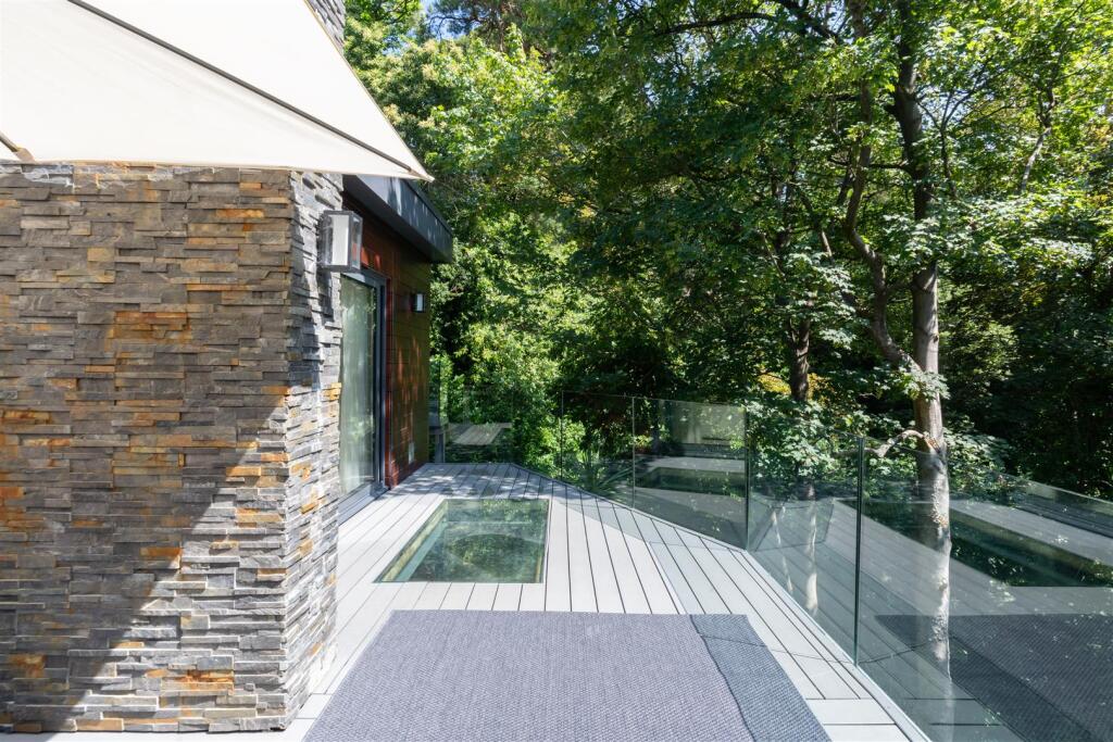 Additional image 18 of Alumhurst Road, Alum Chine