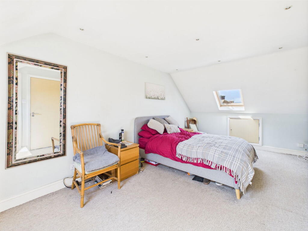 Additional image 15 of Orchard Avenue, Worthing, BN14 7PY