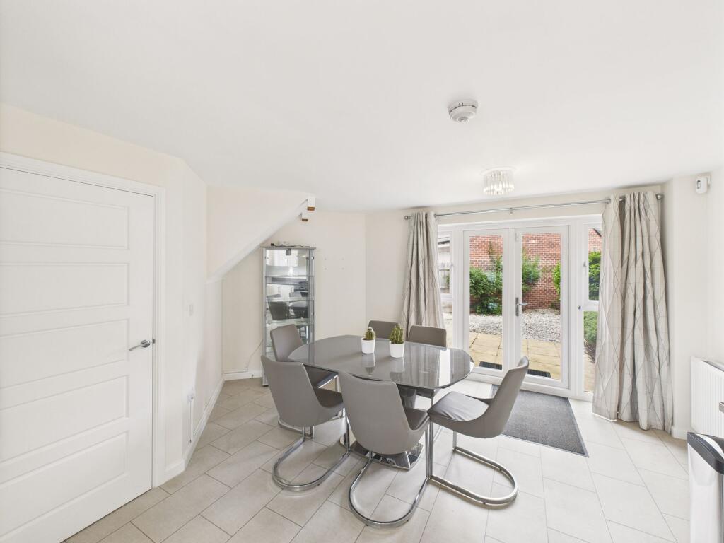 Additional image 3 of Swallows Close, Bromsgrove, B61