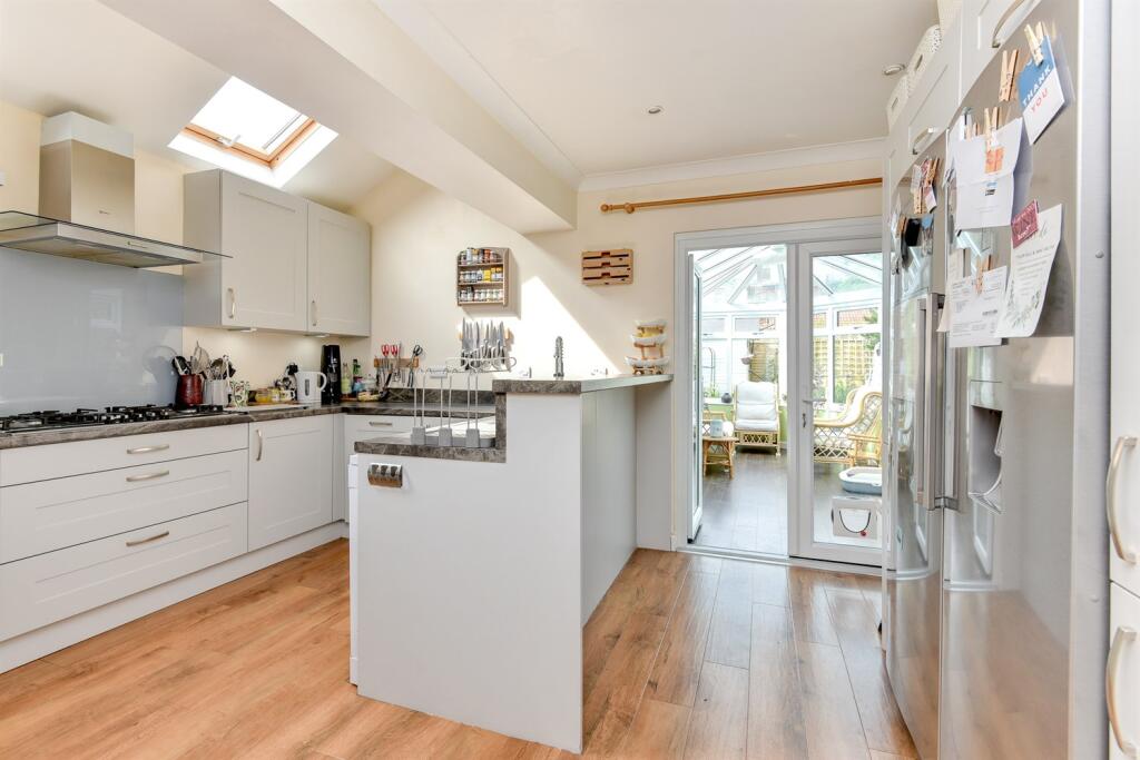 Additional image 13 of Findon Road, Worthing, BN14