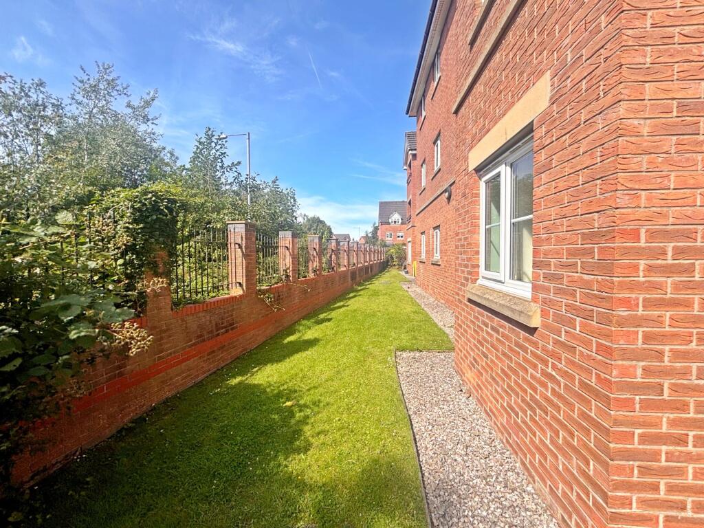 Additional image 14 of Madison Gardens, Westhoughton, BL5