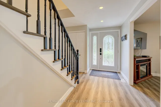 Additional image 19 of 96 Manor Dr