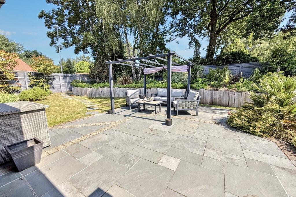 Additional image 40 of Ferndown