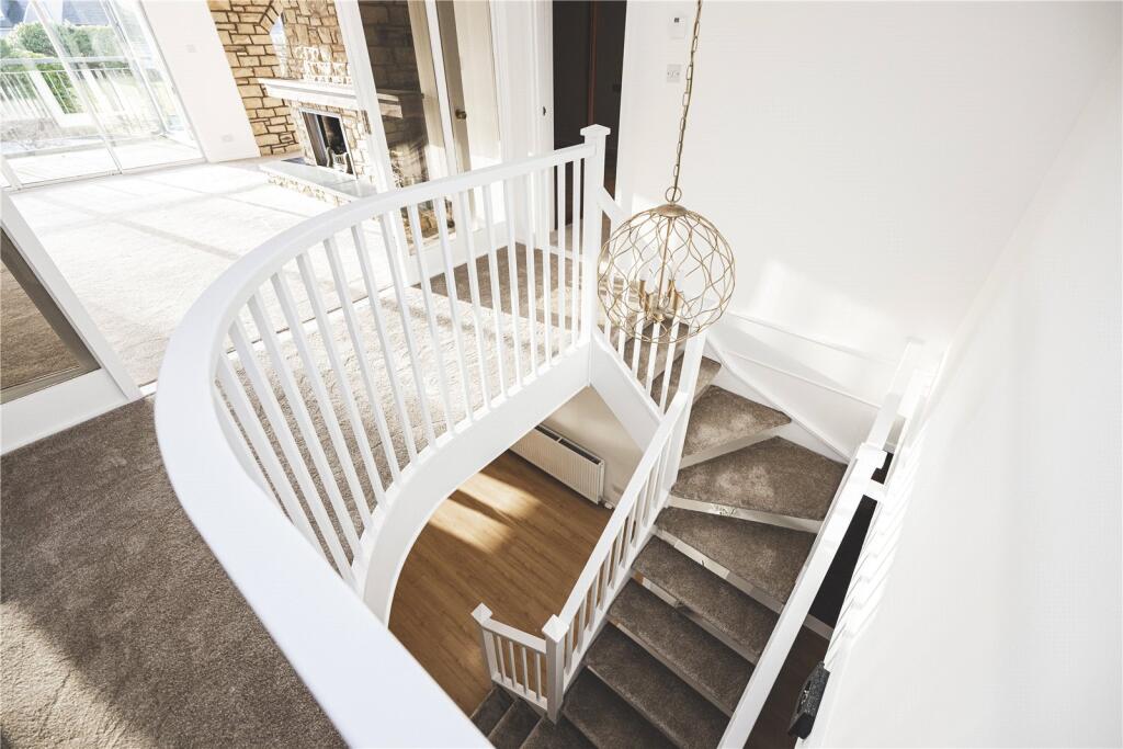 Additional image 20 of Loirsville, 1 The Den, Deeview Road South, Cults, Aberdeen, AB15 9NA