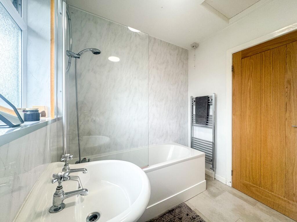 Additional image 22 of Severn Close, Walmersley, BL9