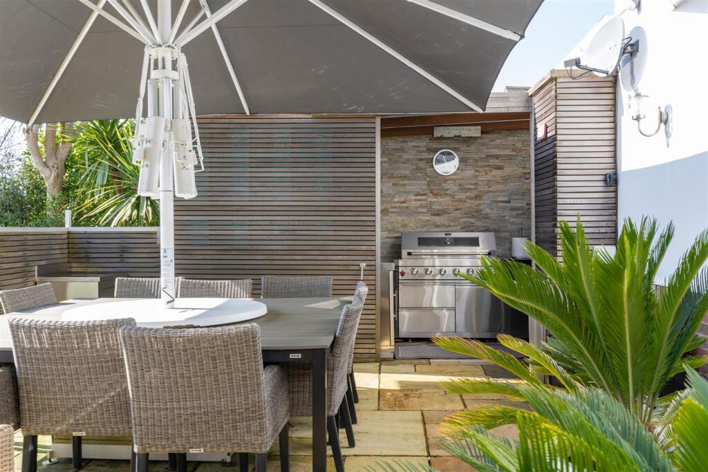 Additional image 19 of Elms Avenue, Lilliput