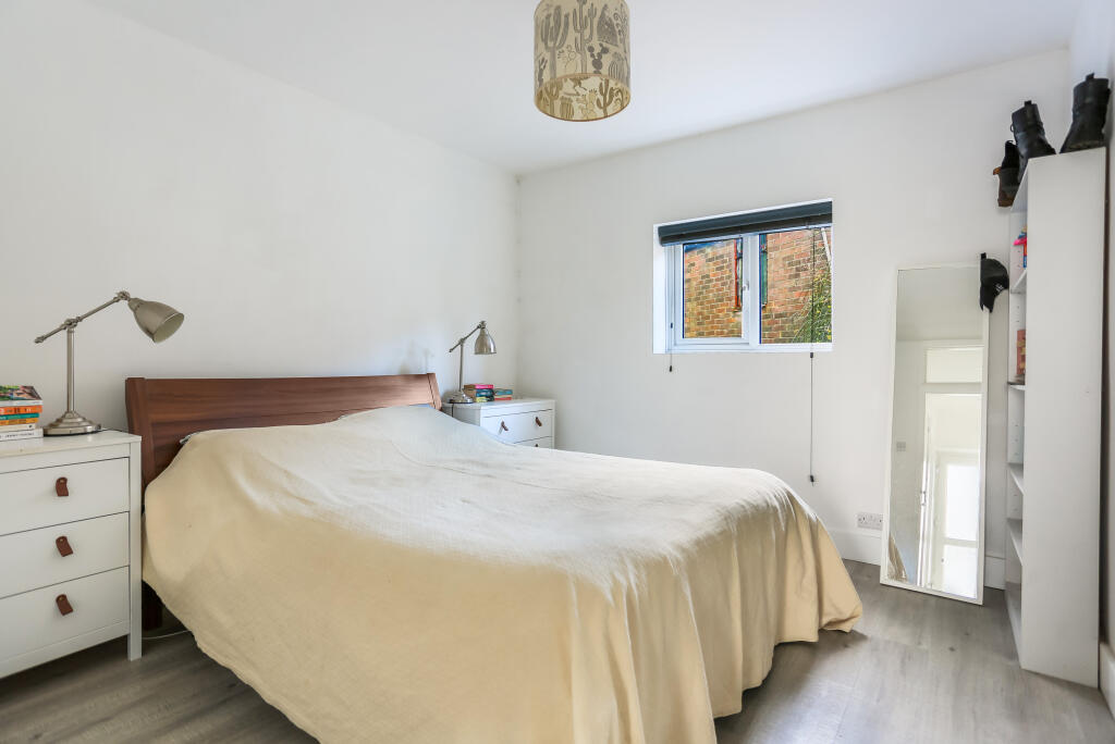 Additional image 6 of Sunnydale Close, Brighton, BN1