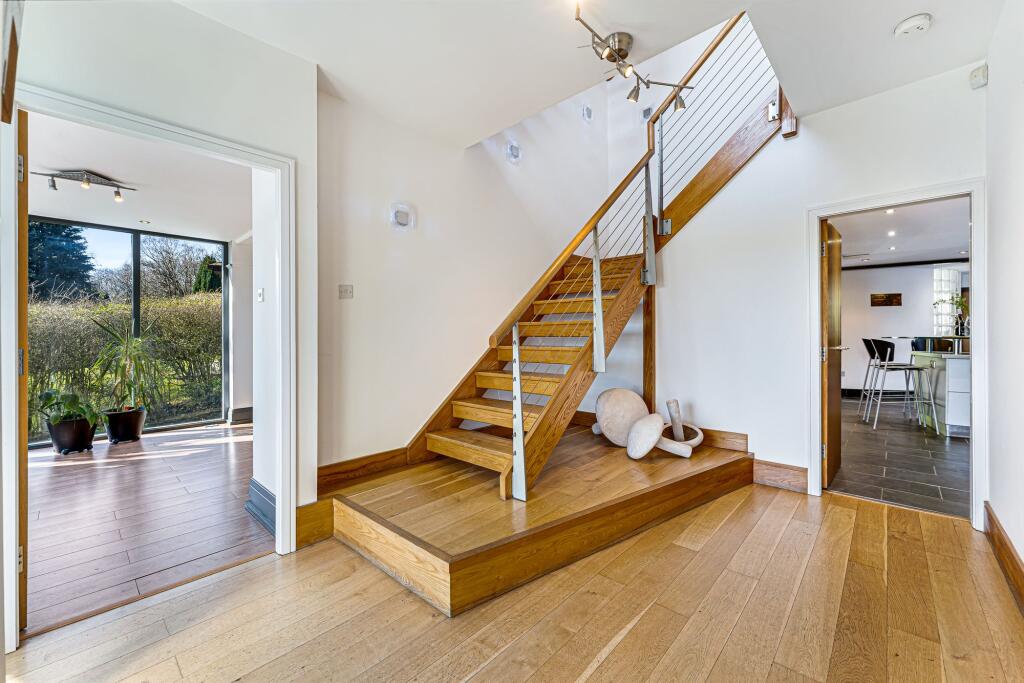 Additional image 20 of Croft House, Princess Road, Lostock – Stunning 7-Bed Home with Views Over Bolton Golf Course