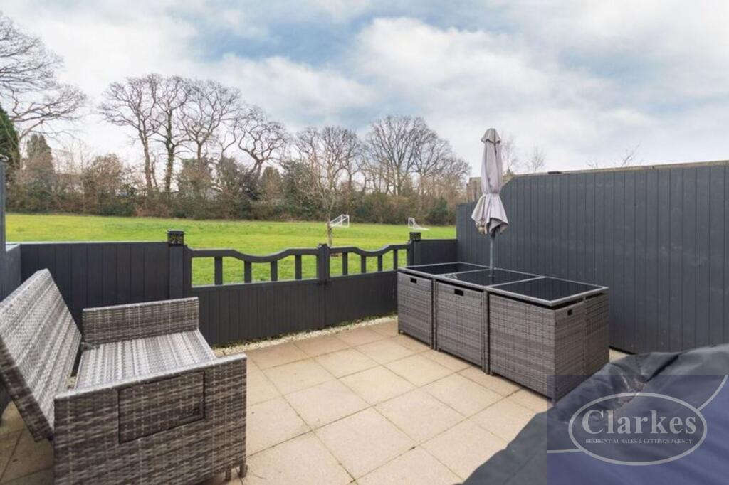 Additional image 4 of MODERN HOUSE Cracklewood Close, Ferndown