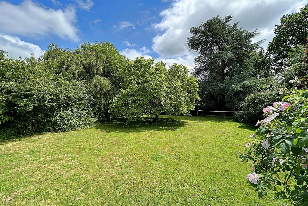 Additional image 20 of Gaunts Common