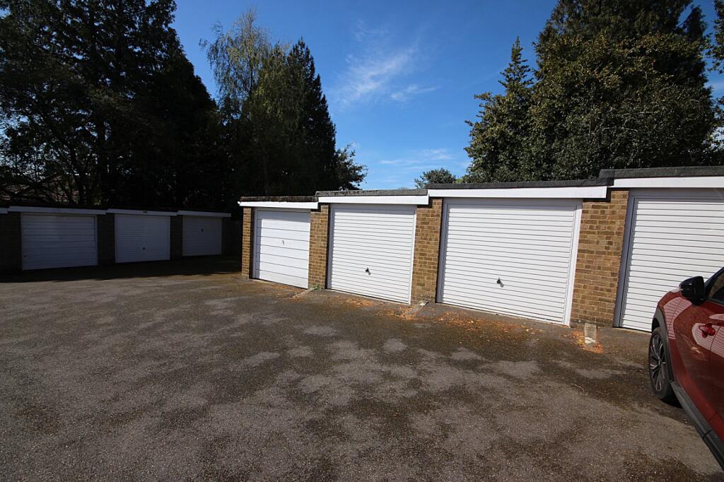 Additional image 12 of Birkdale Court, Broadstone, Dorset, BH18