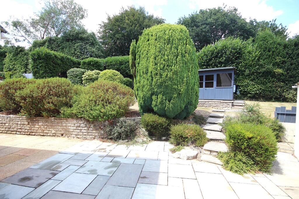 Additional image 32 of Anvil Crescent, Broadstone, BH18