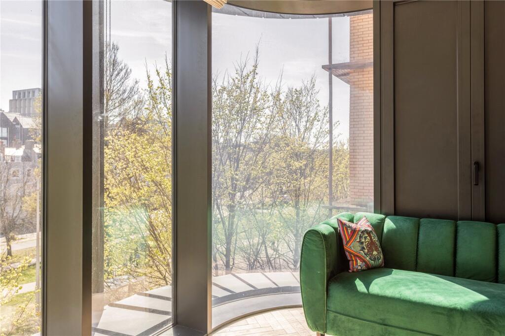 Additional image 4 of Gloucester Place, Brighton, East Sussex, BN1