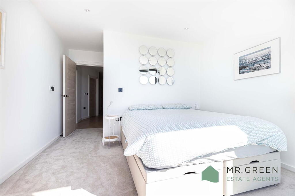 Additional image 9 of 47 Southbourne Overcliff Drive, Bournemouth, Dorset, BH6 3PE