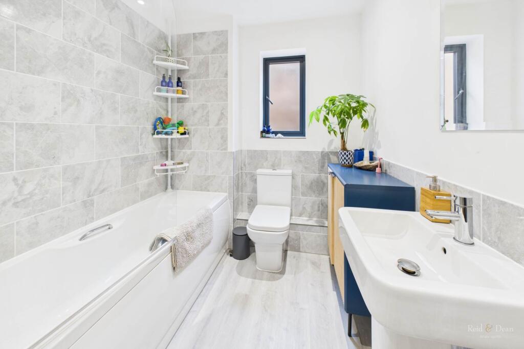 Additional image 15 of Macauley Drive, Eastbourne