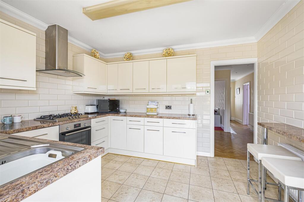 Additional image 9 of Malines Avenue, Peacehaven