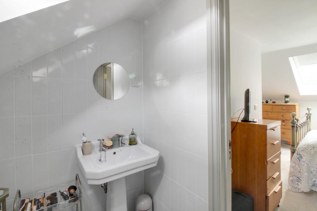 Additional image 19 of Weston Mews, Manor Road