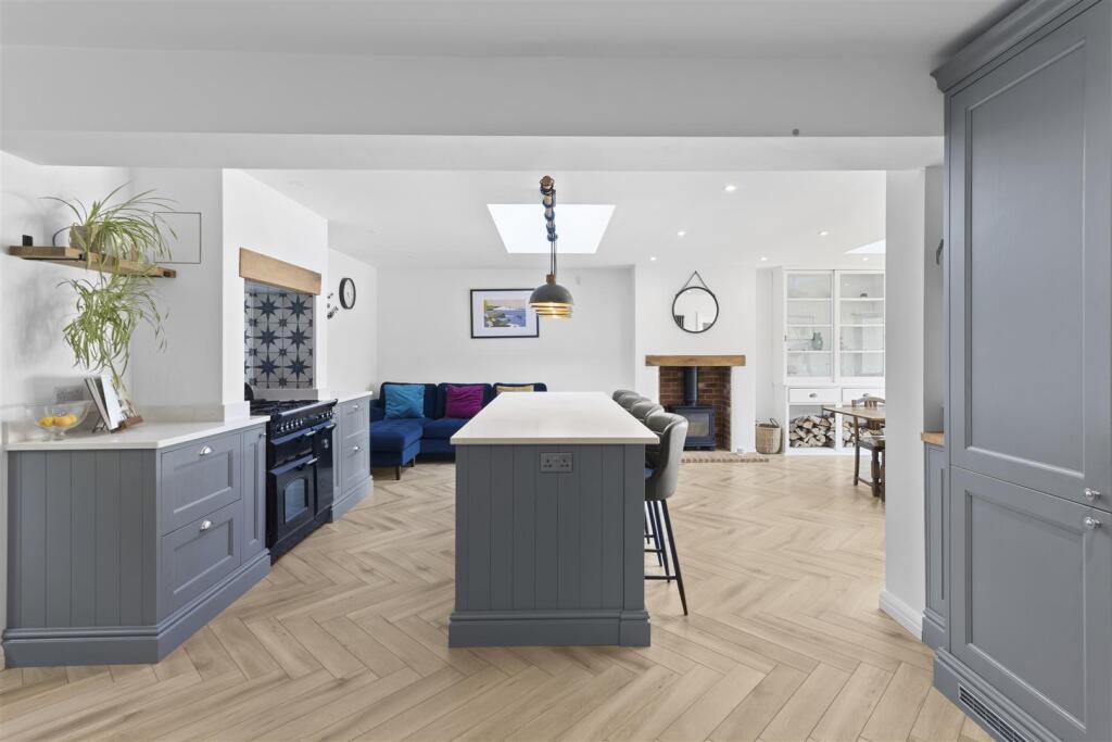 Additional image 8 of Southdown Road, Seaford