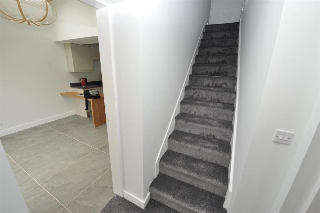 Additional image 8 of Leeds Road, Eccleshill