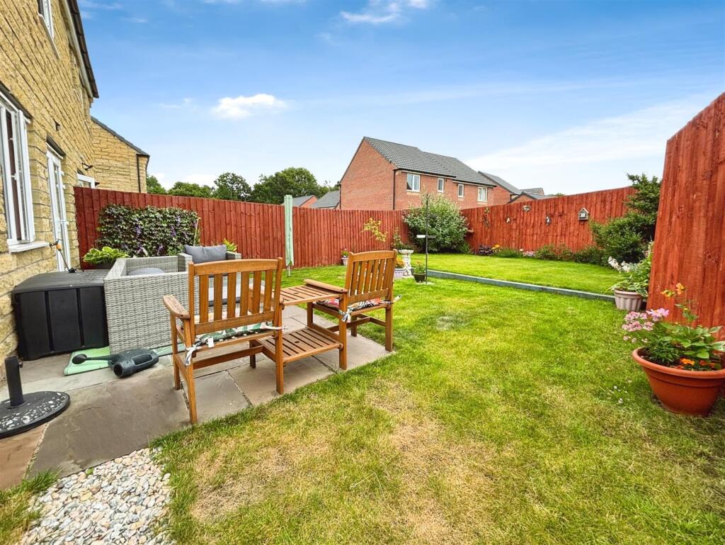 Additional image 19 of Blackthorne Close, Bradford, BD2 3DZ