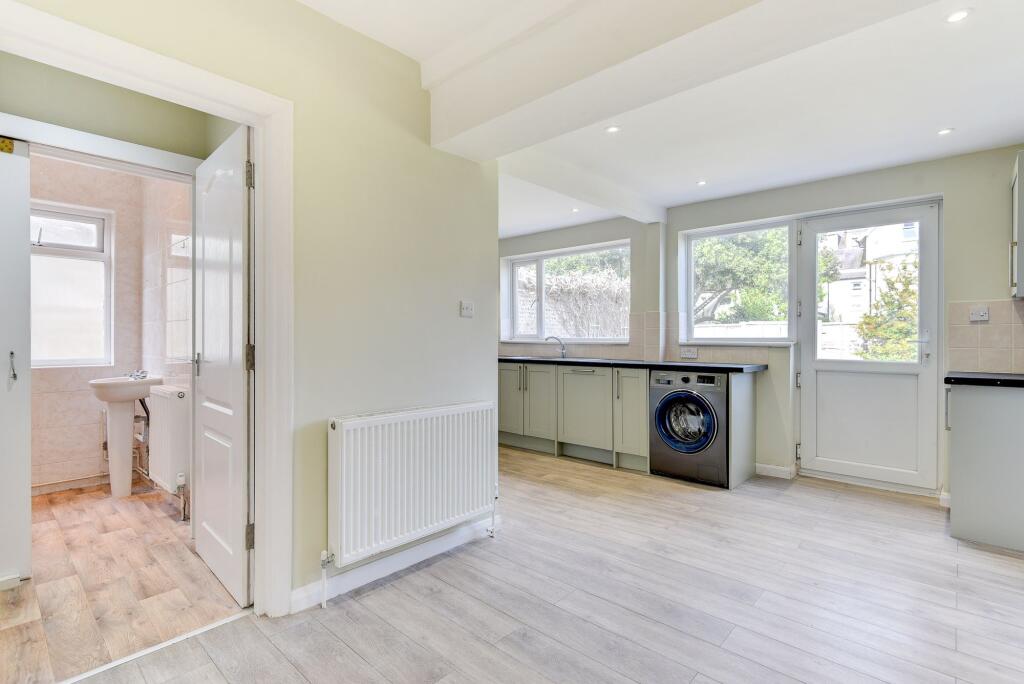 Additional image 9 of Madeira Avenue, Worthing, BN11