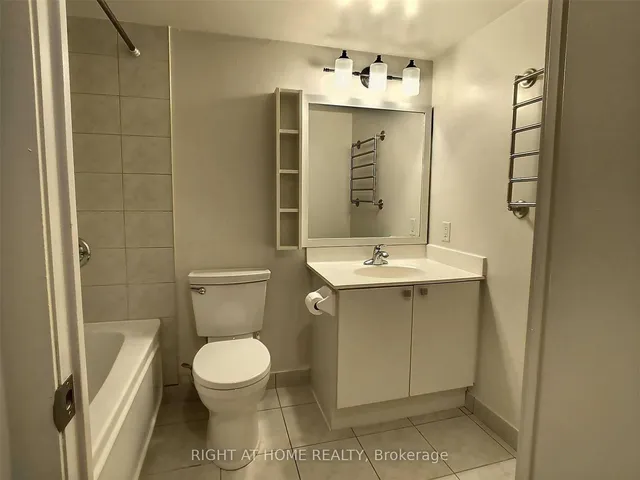 Additional image 8 of 200 Victoria St Unit 1317