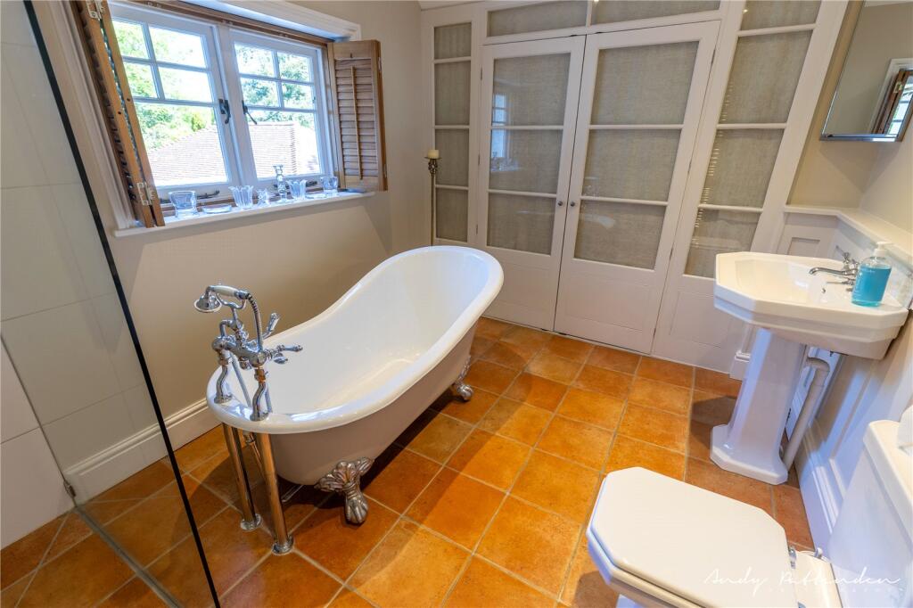 Additional image 21 of Hightown Hill, Ringwood, BH24