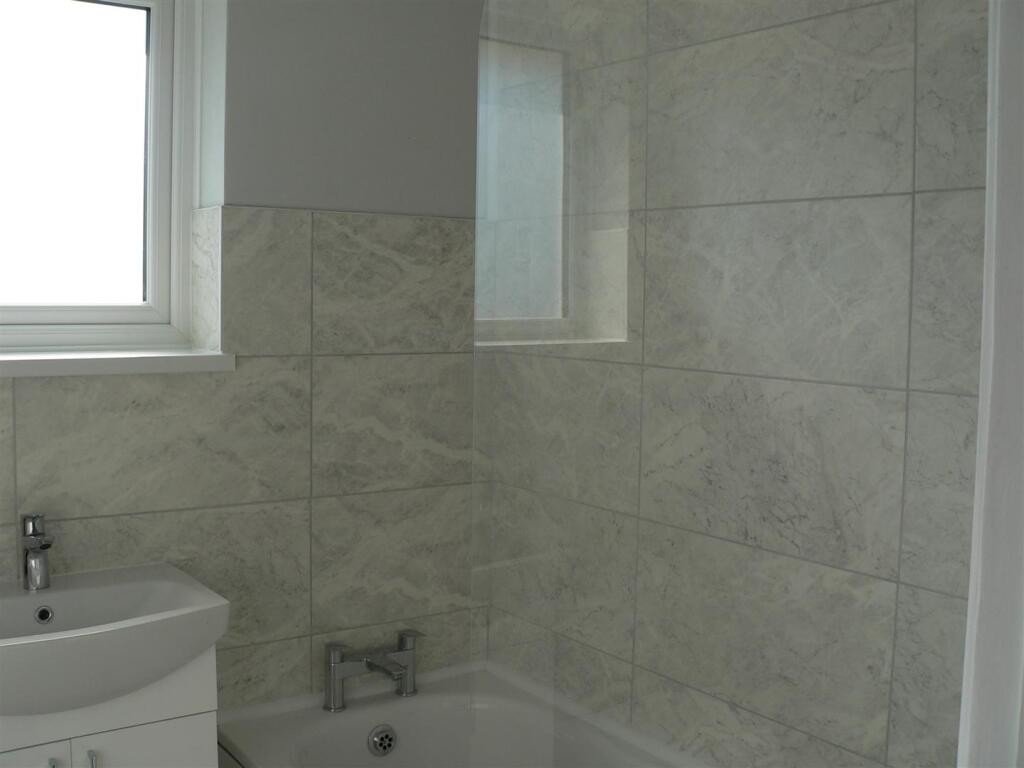 Additional image 9 of Abbotswood Close, Redditch