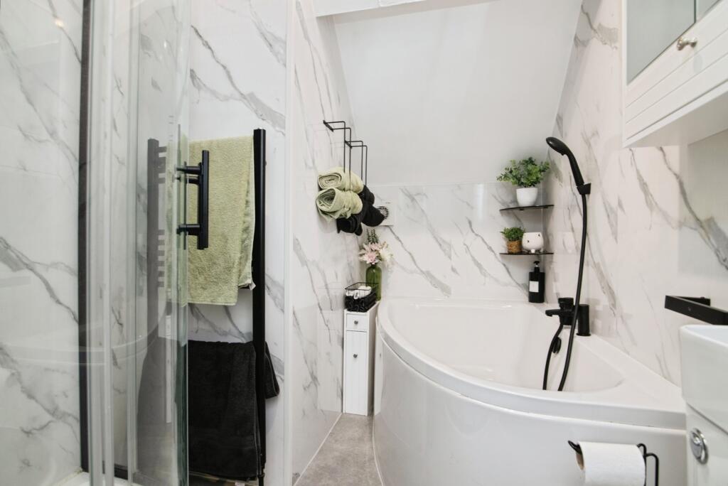 Additional image 15 of Bromsgrove Road, Redditch, Worcestershire, B97