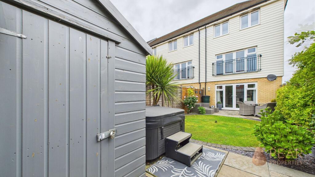 Additional image 17 of Beaton Avenue, Wick, BN17