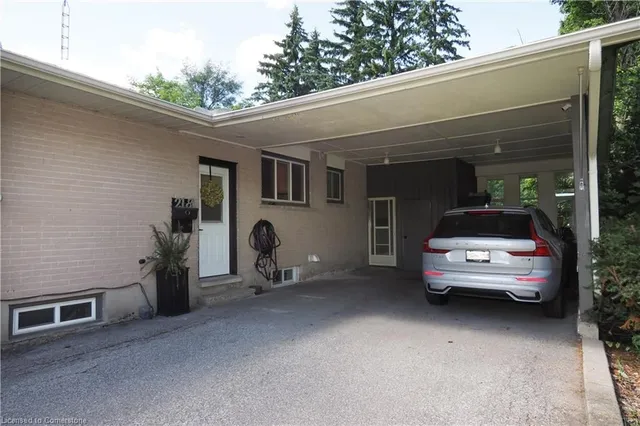 Additional image 5 of 218 Greenbrook Dr